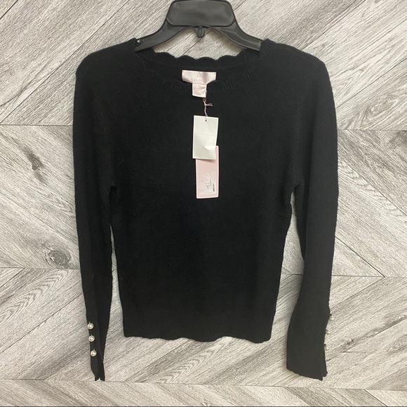 Rachel Parcell | Scallop Crew Neck Pearl Sweater - Picture 3 of 9